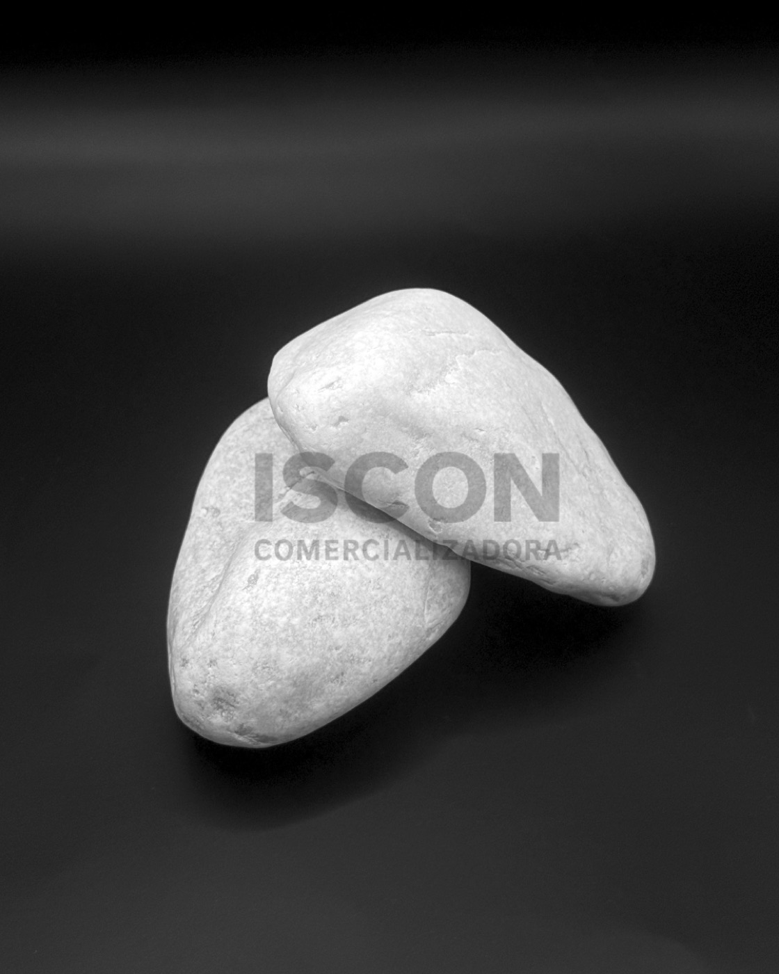 Piedra boleada de mármol blanca