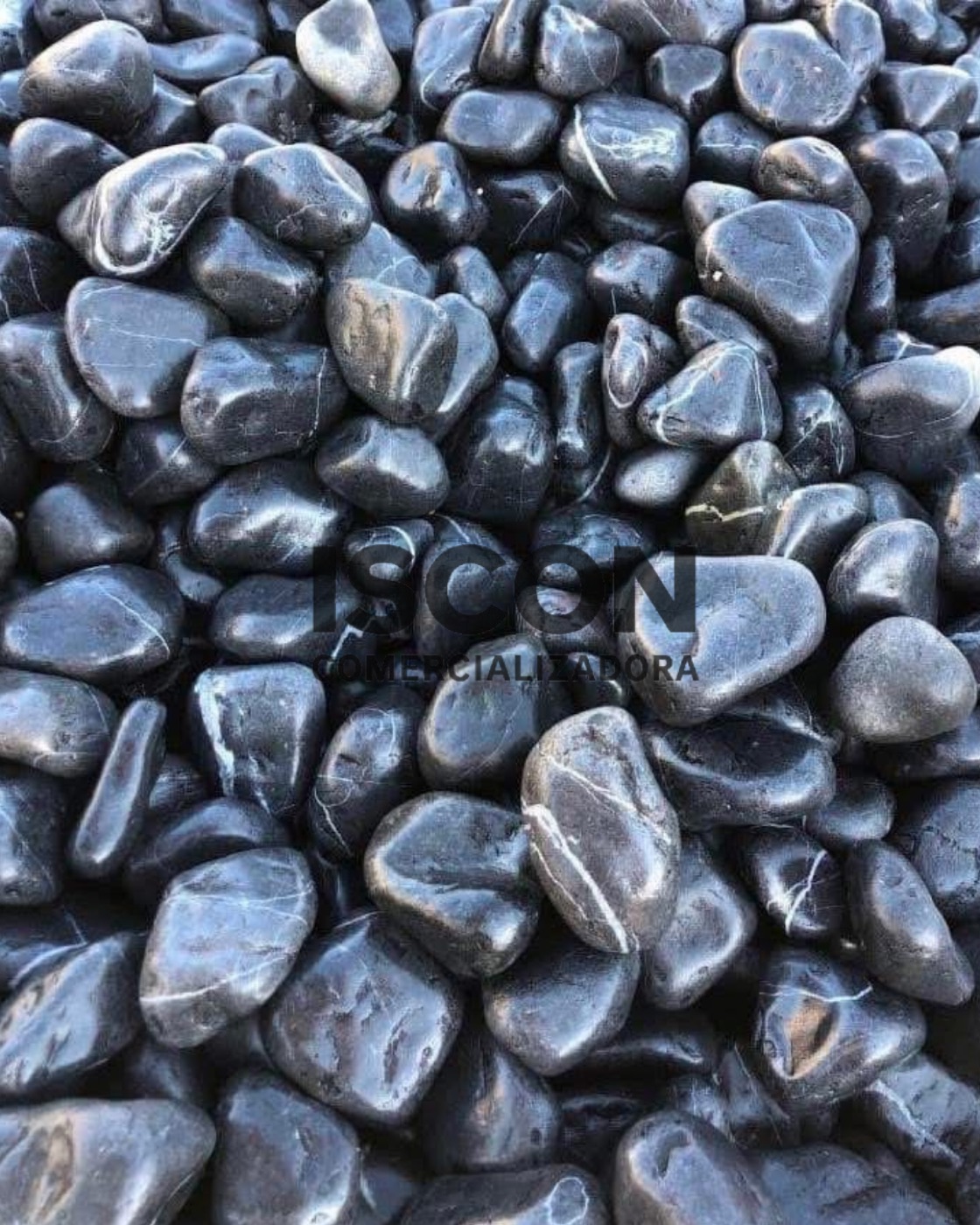 Piedra boleada de mármol negra